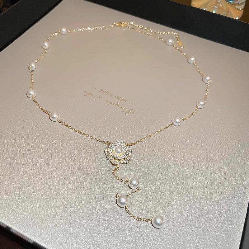 Französische mehrlagige Perlen-Schlüsselbeinkette - Luxuriöses, modisches und vielseitiges Design für Frauen