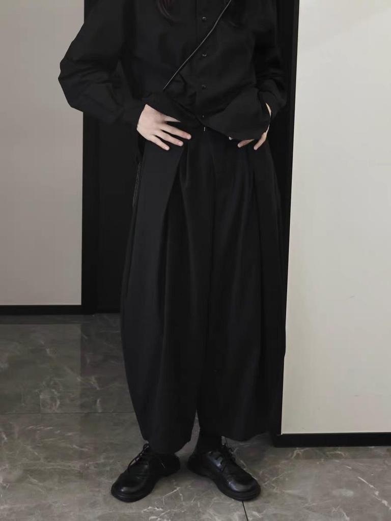 Women's Casual Wide-Leg Lantern Pants - Dark Design, Slimming, Nine-Point, Spring & Autumn Wear.