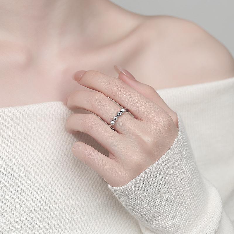 2026 Anxiety Rotating Ring Rotating Ring with Beads Silver Plated Single Coil Adjustable Ring
