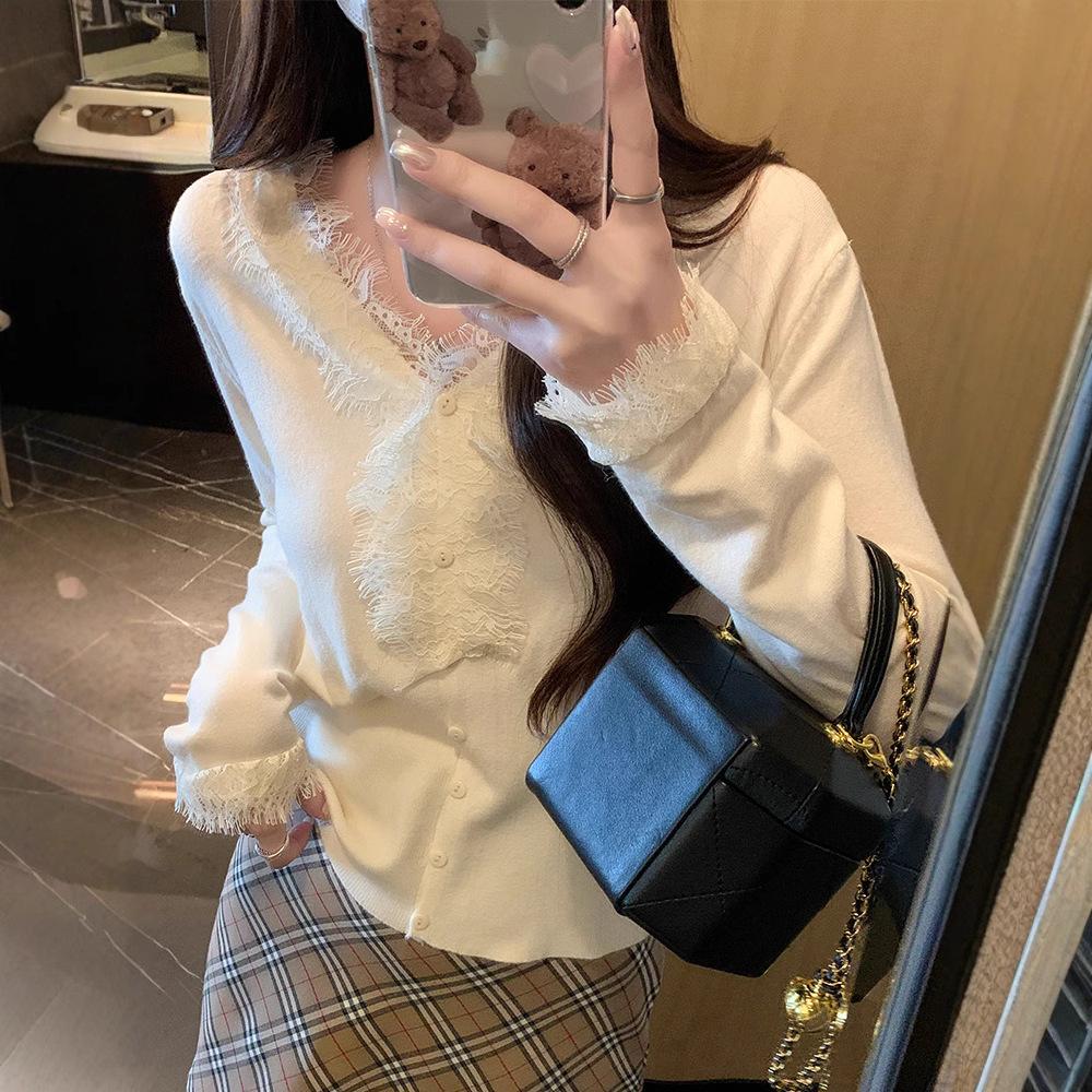 Lace edge v-neck solid color knitted bottoming shirt women's cardigan autumn and winter new foreign style long-sleeved short sweater