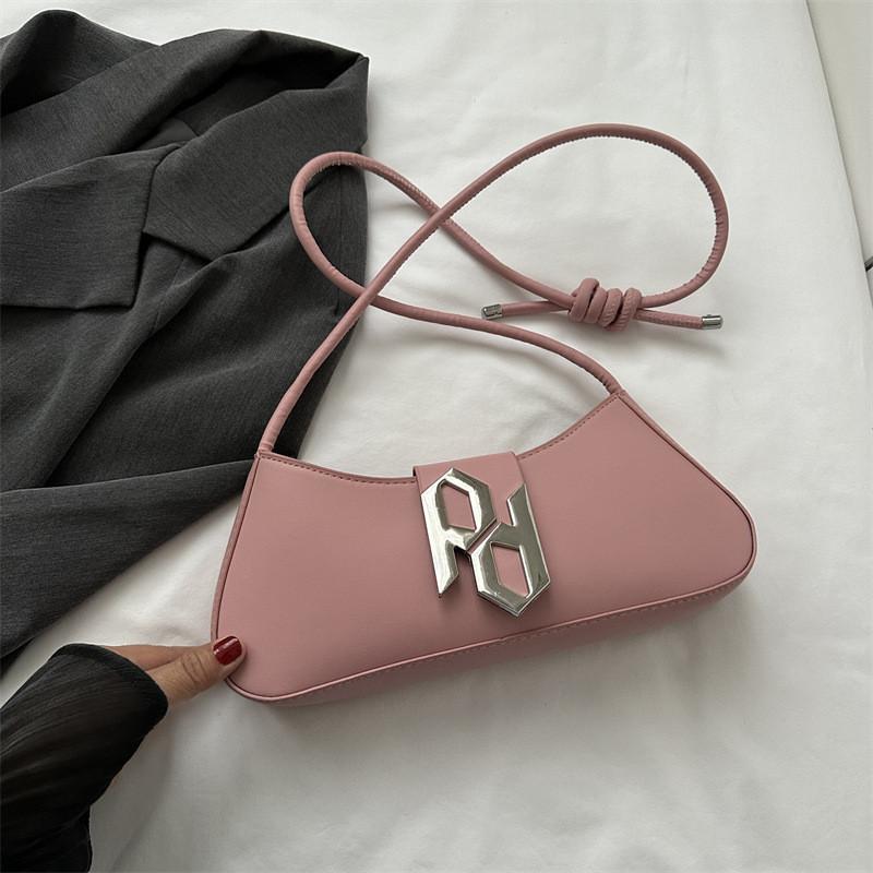 Stylish 2023 Pu Shoulder Bag Trendy Street Style Underarm Bag Popular Commuter Purse