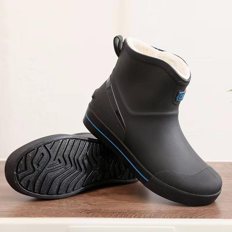 Outdoor Non-slip Fishing Rain Boots New Men's Fashion Mid-calf PVC Rain Boots Short Barrel Medium Barrel Waterproof Rain Boots