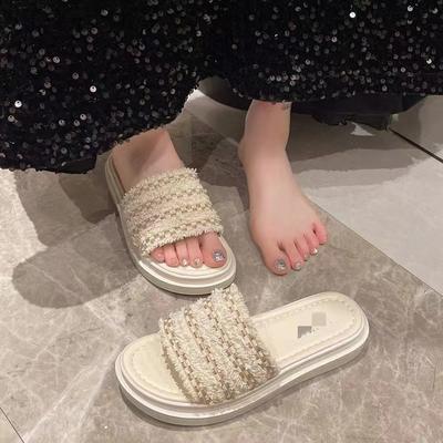 Cool Slippers, New Thick-soled Beach Sandals for Summer Wear, Pregnant Women's Small Fragrant Wind One-word Drag
