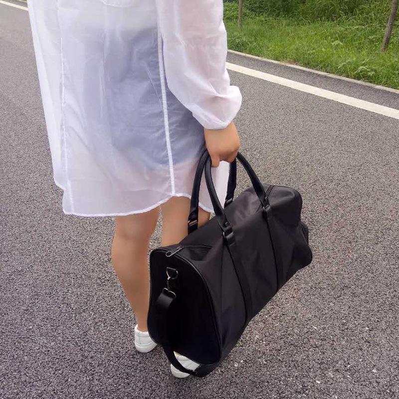 Große Wasserdichte Reise- und Sporttasche für Damen und Herren