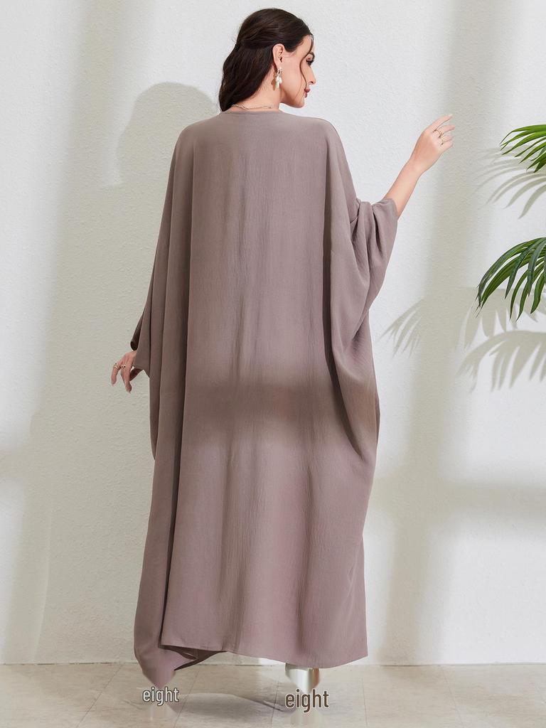 Elegant Long Muslim Robe with Tie-up Batwing Sleeves and Round Neck