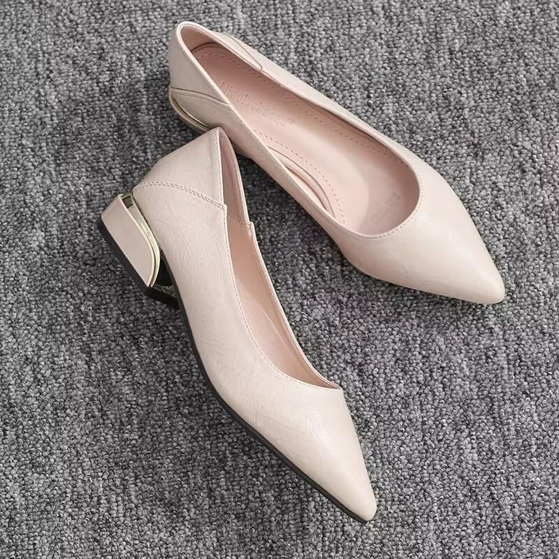 Pointed Single Shoes Women's 2025 Tooling Work Leather Shoes Thick Heel Not Tired Feet Women's Shoes Soft Sole Professional Work Shoes Women's Black