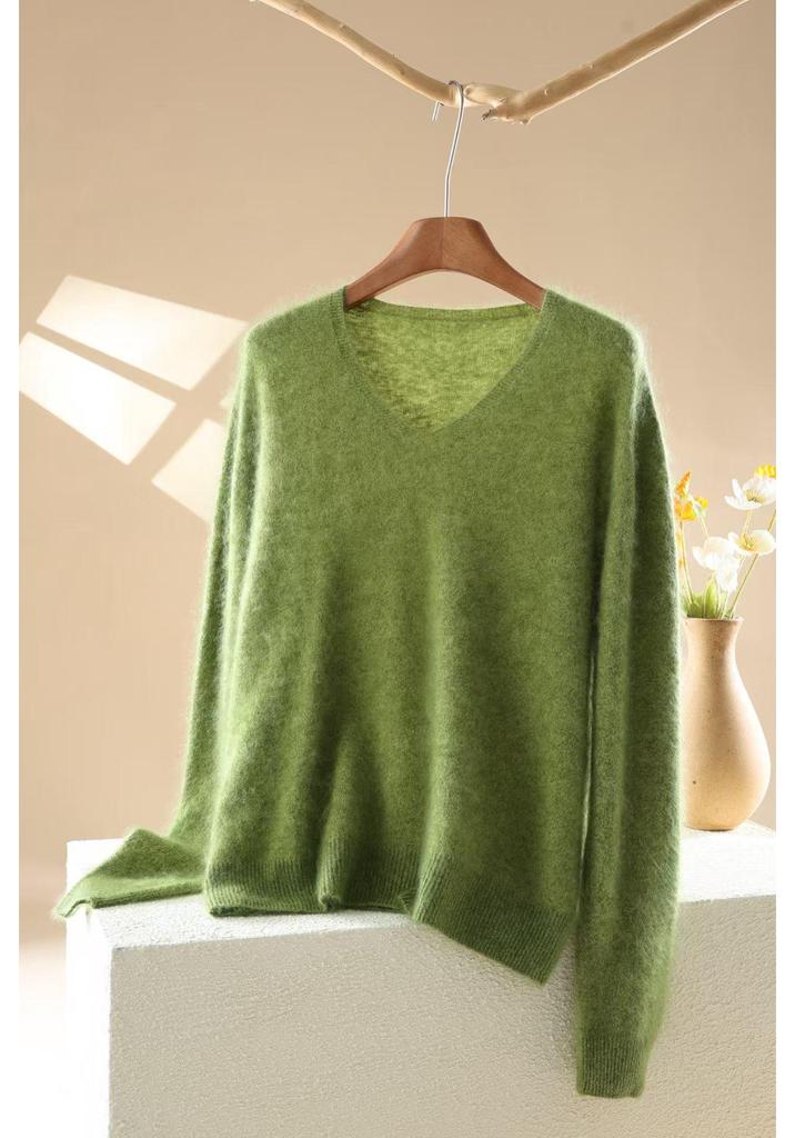 Women's V-Neck Loose Fit Brushed Cashmere Sweater - Autumn/Winter Collection, Seamless Solid Color, Soft and Skin-friendly.