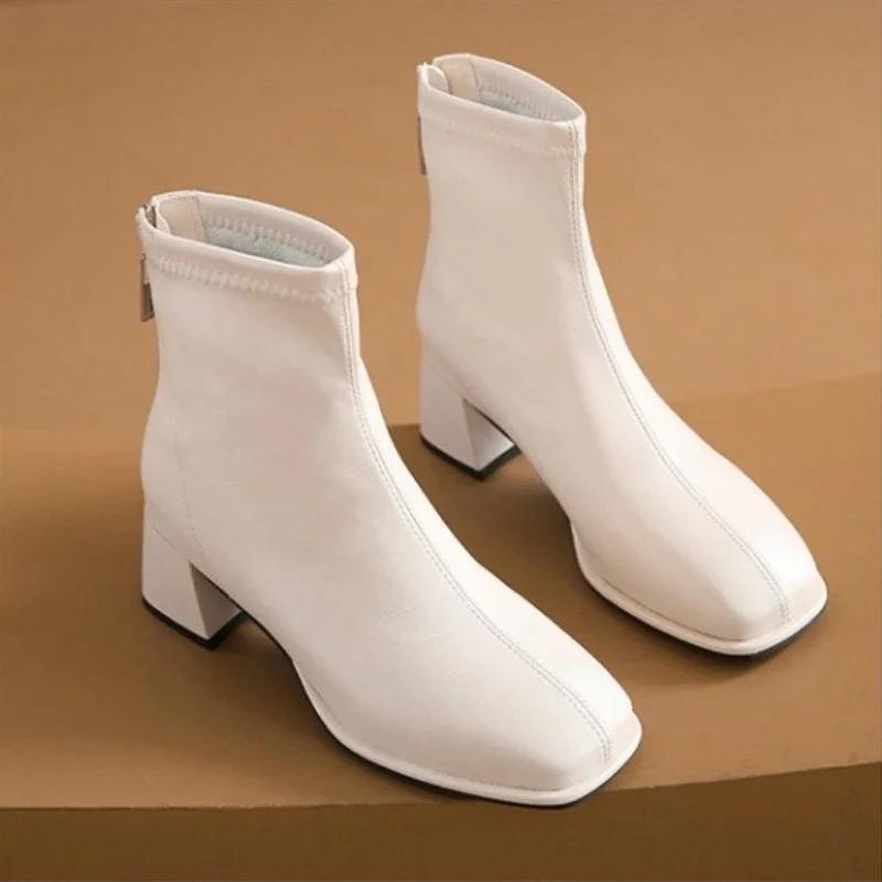 2024 Winter New British Style Back Zipper Fashion Boots Women's Rough Heel Leather Suede Versatile Short Boots Women 35-40