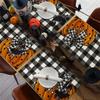 1 Stück schwarz-weiß karierte Schleife Kürbis Leinen Essensmatte Dekoration für Halloween Essensatmosphäre Tischsets Schützen Einen Schreibtisch