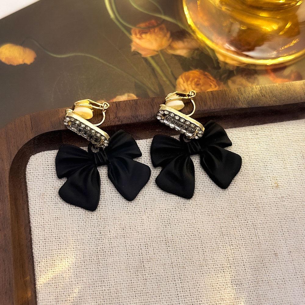 High-End Französische Dreieck Ohrclips ohne Piercing - Damen Einfache, Elegante, Luxuriöse Ohrringe