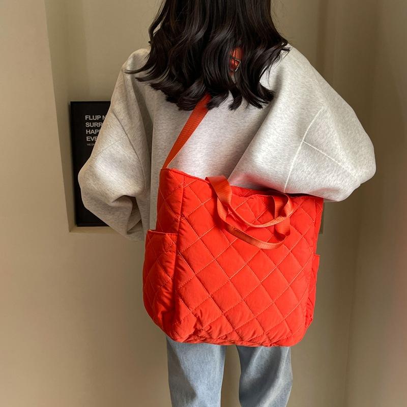 Tasche mit großem Fassungsvermögen für Damen 2025 Winter neue koreanische Version Studentenunterricht Schulter Umhängetasche tragbare Tragetasche