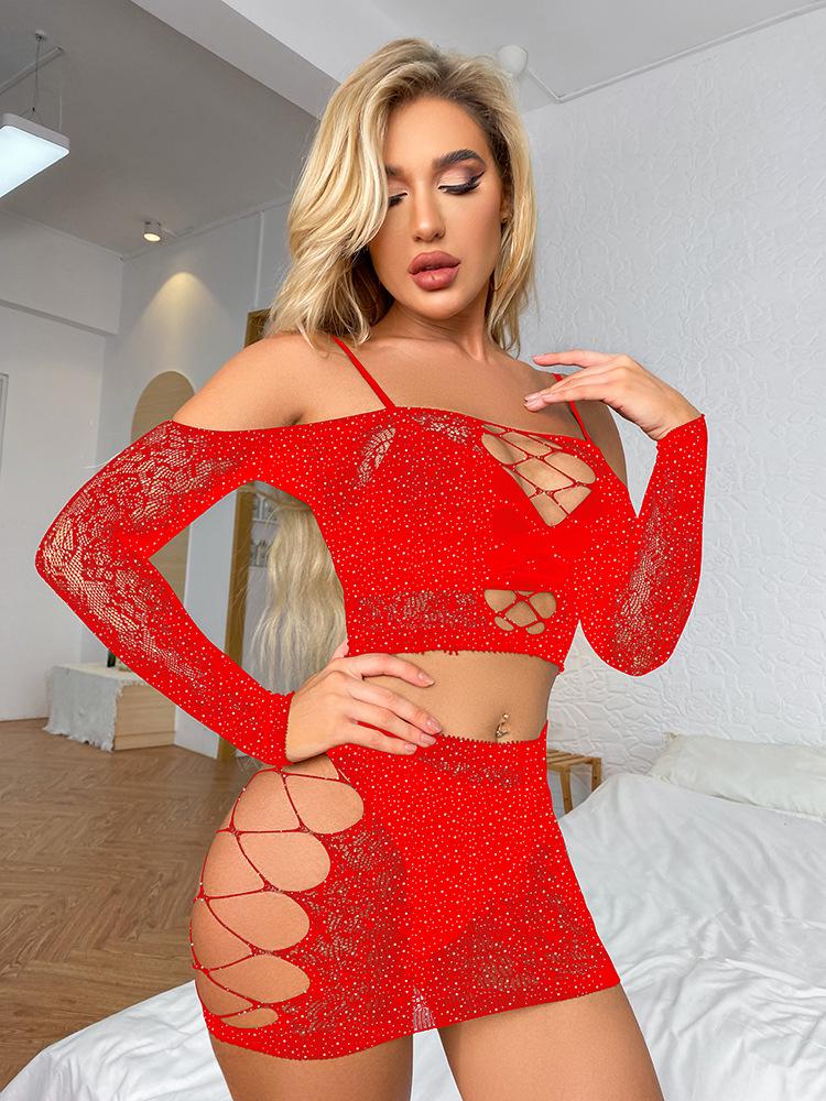 Alluring European & American Off-Shoulder Bodysuit: Backless, Cutout, Long-Sleeve Fishnet Design (TZ556).