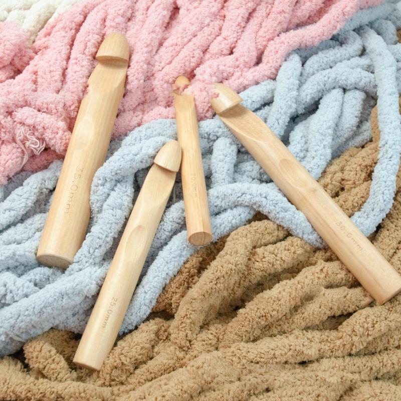 Beech Wood Crochet Hook for Beginner, 30mm 35mm Thick Crochet Hook Beech Wood Crochet Needle for DIY Yarn Craft