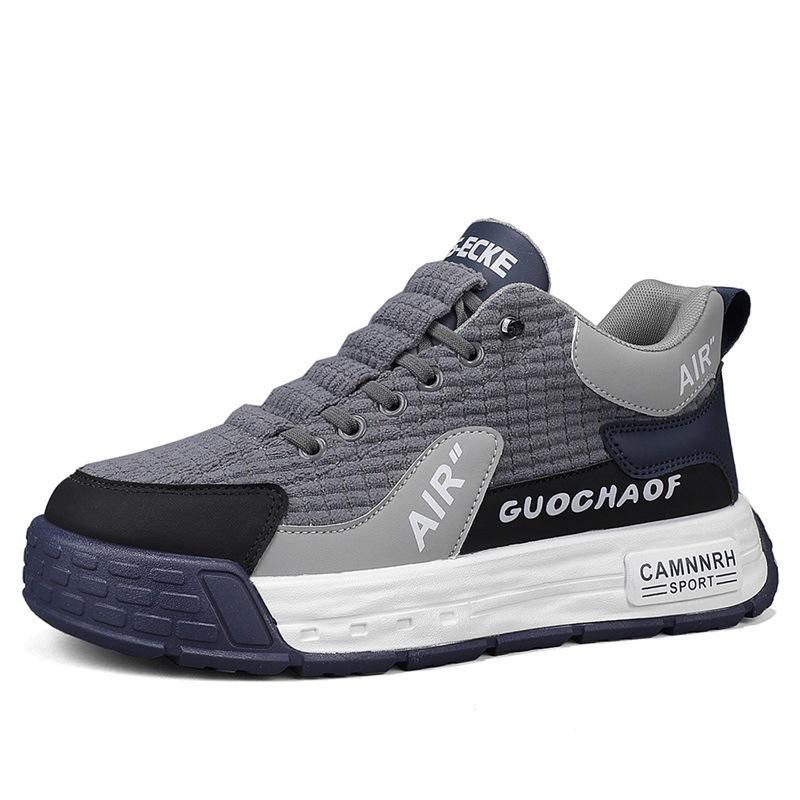 

Medium help foot cover men s fashion platform shoes youth outdoor solid color casual board shoes four seasons trend Martin shoes 39