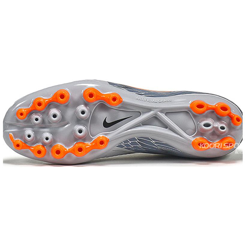 Nike Phantom Venom Round Toe Comfortable AG (Rubber Short Studs) Non-Slip Durable Soccer Shoes Men Soccer Shoes Gray AV3038-008