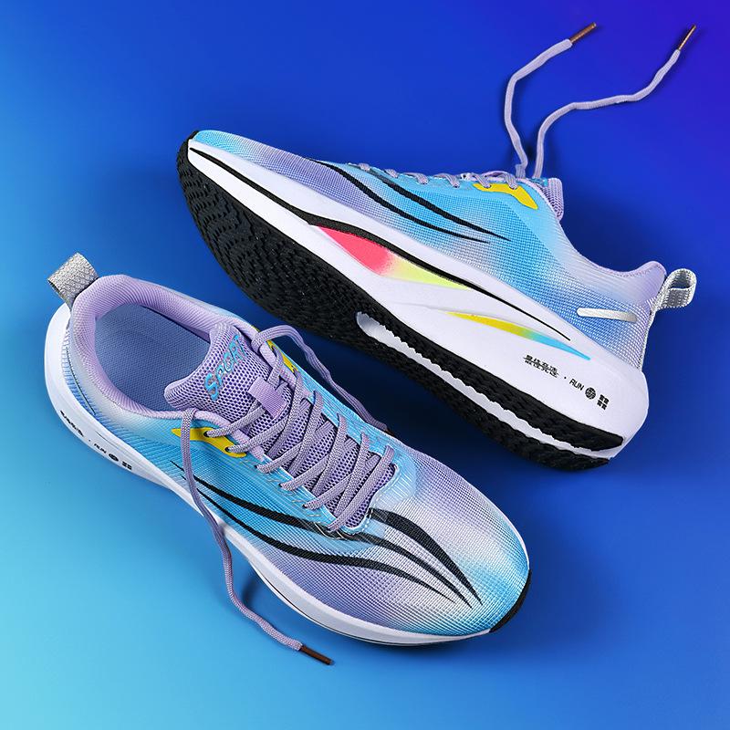 

2025 осень новые кроссовки для бега для учеников средней школы, молодежные беговые кроссовки, сетчатые дышащие гоночные кроссовки с карбоновой подошвой 35