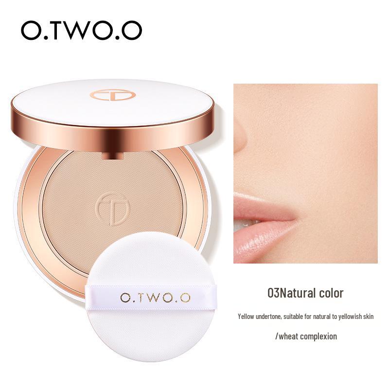 O.TWO.O Silky Skin Oil-Control Setting Powder & Concealer - Honey Light SC025