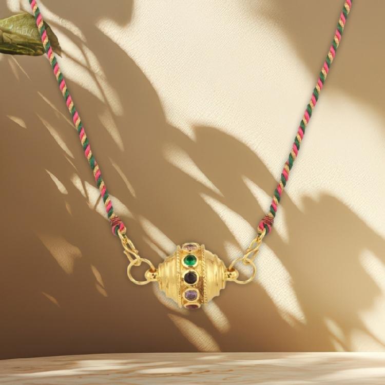 Fashionable Tarot Card Necklace Elegant Tarot Card Necklace Unique Neck Ornament For Women And Enthusiasts