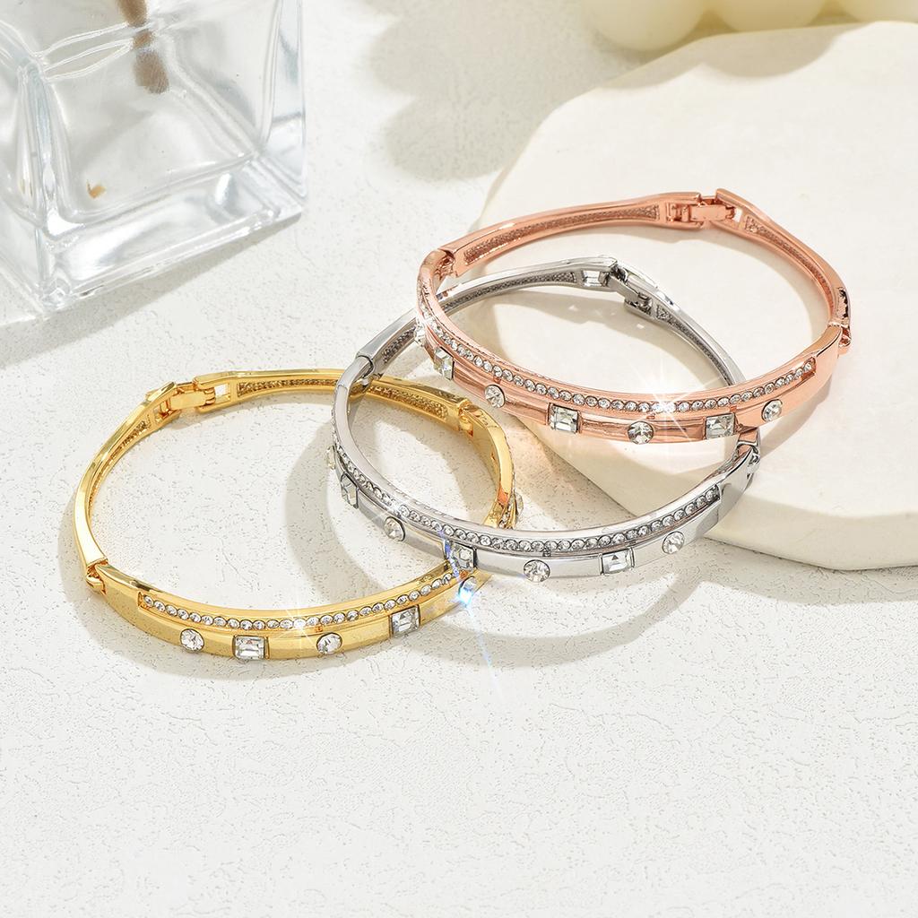 New European and American Love Bracelet for Women, High End, Full Diamond Exquisite Bracelet, Hollow Square, Light Luxury Handma