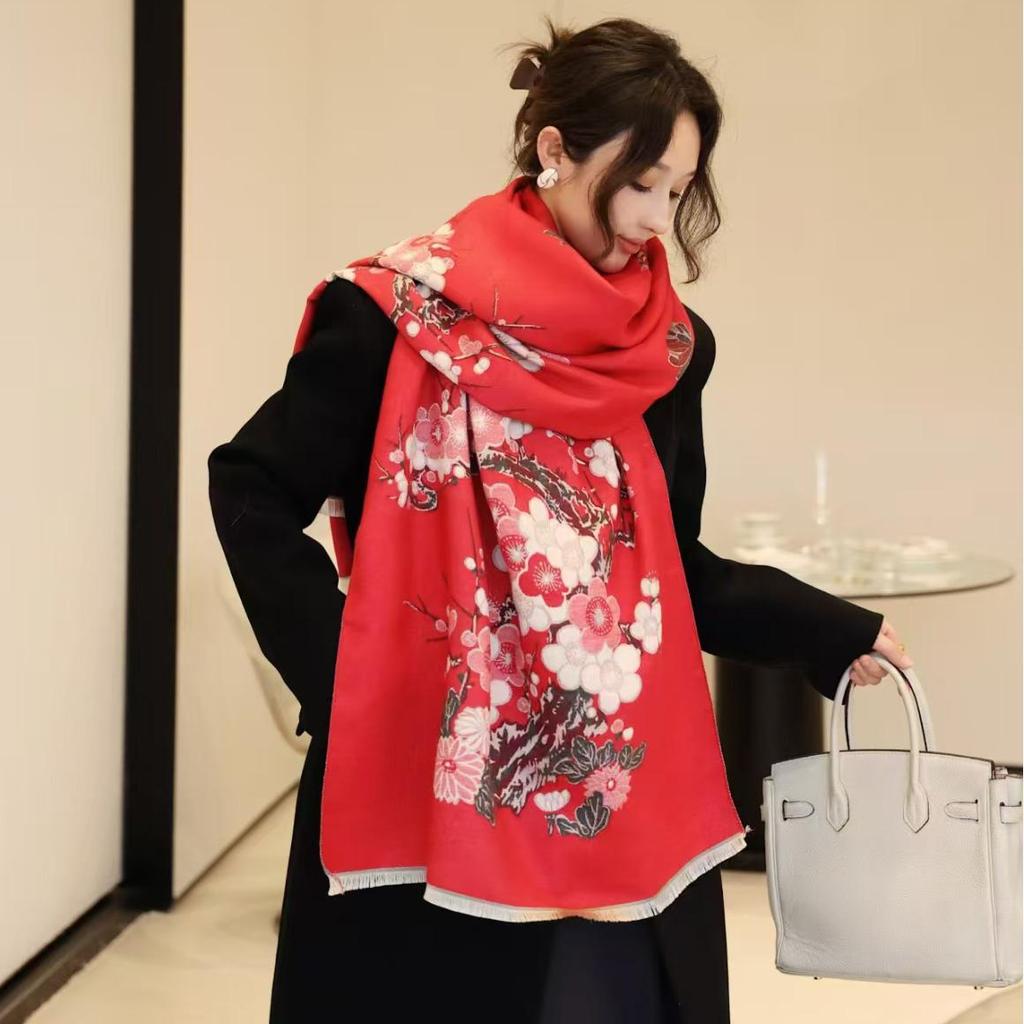Sailing Oil Painting Scarf: High-End Versatile Women's Warm Shawl - Autumn/Winter 2024