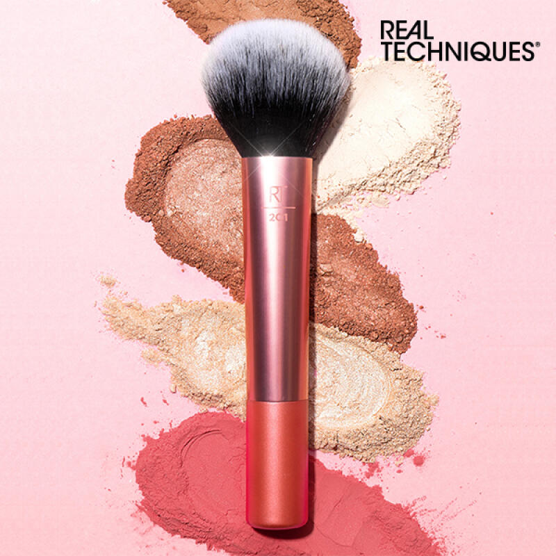 [real techniques] powder brush