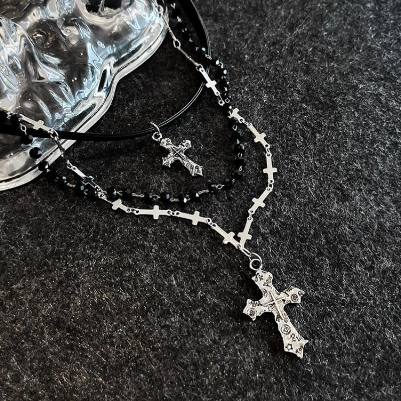 Gothic Punk Y2K Black Cross Pendant Necklace for Women Men 2025 Vintage Multi Layer Bead Necklaces 90s EMO Charm Jewelry Gifts