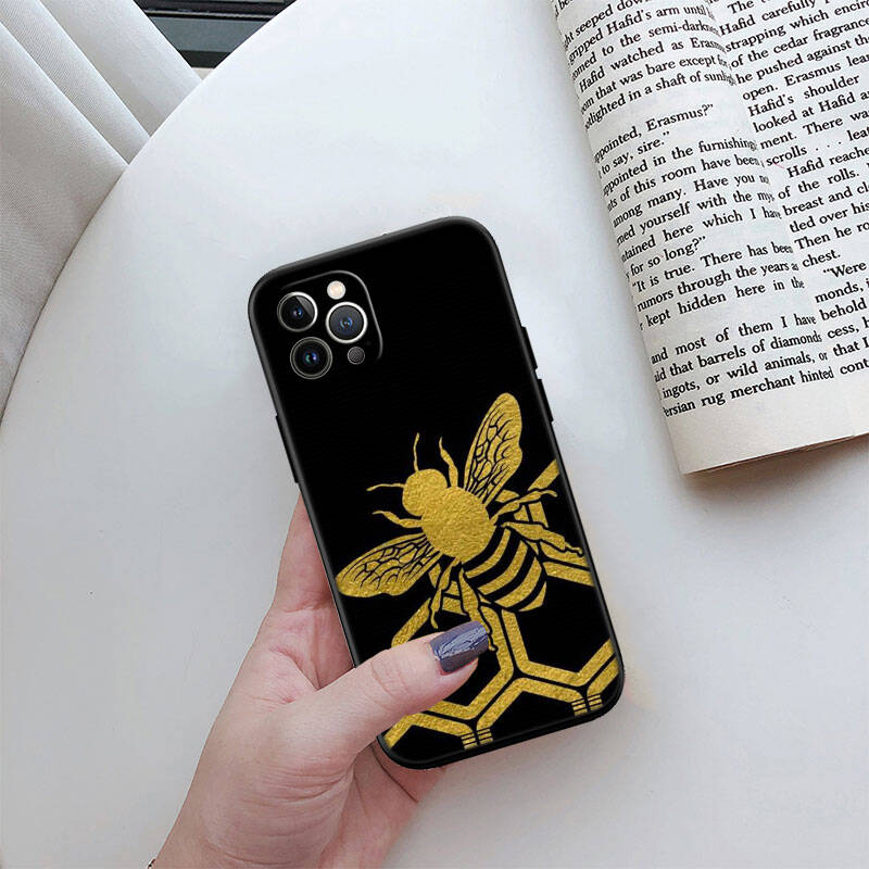 MH20 Bees Cartoon New Shell Phone Case for Xiaomi Poco F5 F6 C40 C65 C55 C50 C51 M7 X7 C75 M6 C71 F7 C85 F8 Pro Ultra