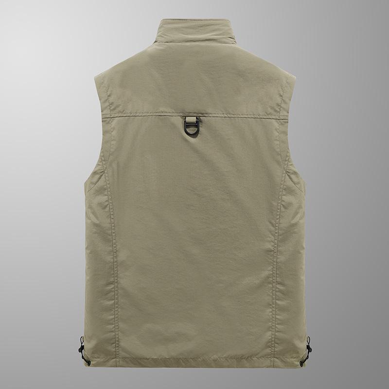 Men's Multi-pocket Outdoor Sports Vest for Fishing, Photography, and Casual Wear