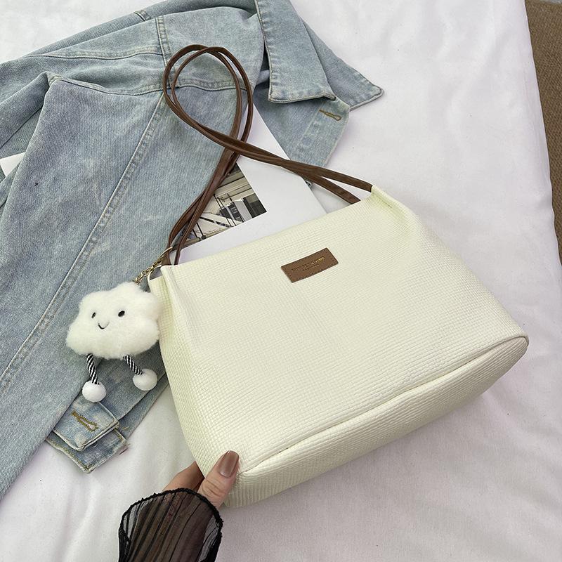 High Value Bag, Women'S Trendy Fashion Texture Shoulder Bag, Popular Foreign Style, Versatile Commuter Bucket Bag