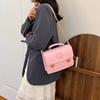 Spring large-capacity new temperament fashion design single shoulder messenger retro personalized portable messenger bag