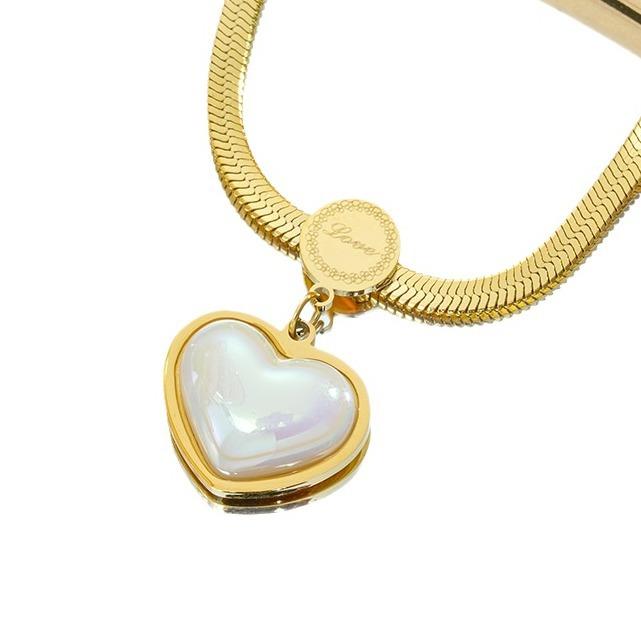 Hot Selling Necklaces for Women's Love High-end Light Luxury Jewelry Collarbone Chain