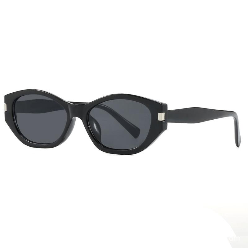Retro High-End Polygon Sunglasses: Unisex UV Protection with Face-Slimming Design
