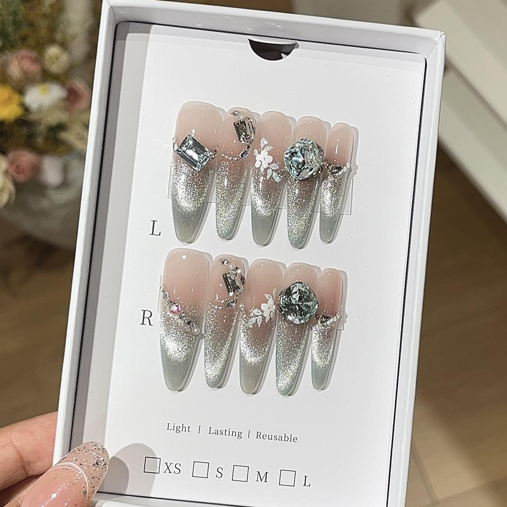 Begonia Summer Temperament Flashes Green Cat Eyes Milky White and Exquisite Products Piled with Diamond Wear Armor