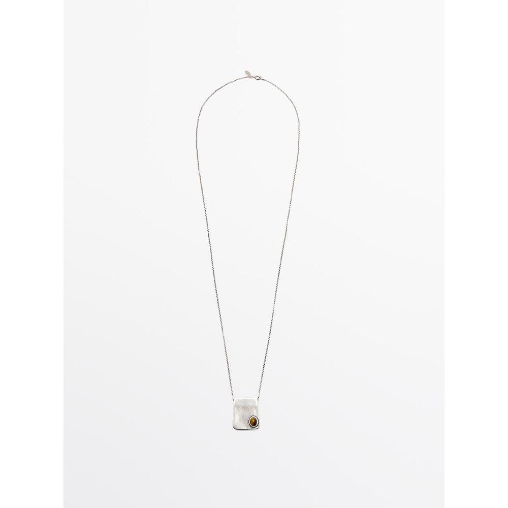 Stone on Square Pendant 04602628808