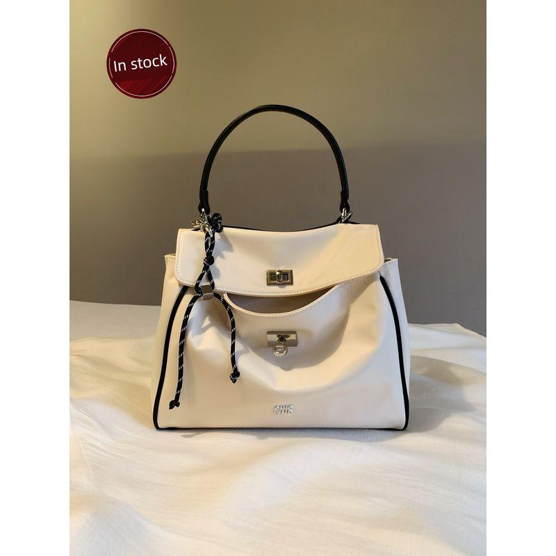

Nanfeng Chio2nd Chun White Island Tote Bag Women s 2025 New Arrival Classy Elegant Handbag Messenger Bag