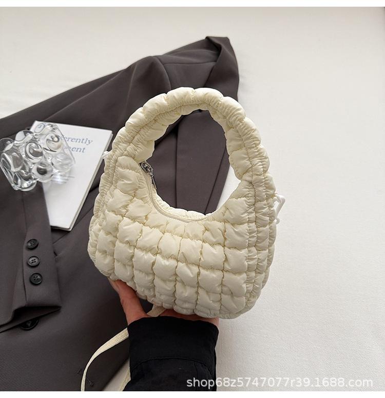 

Korean version of fashion cotton clothes tote bag 2025 new foreign gas padded cotton embroidery plaid shoulder bag large capacity women s bag tide