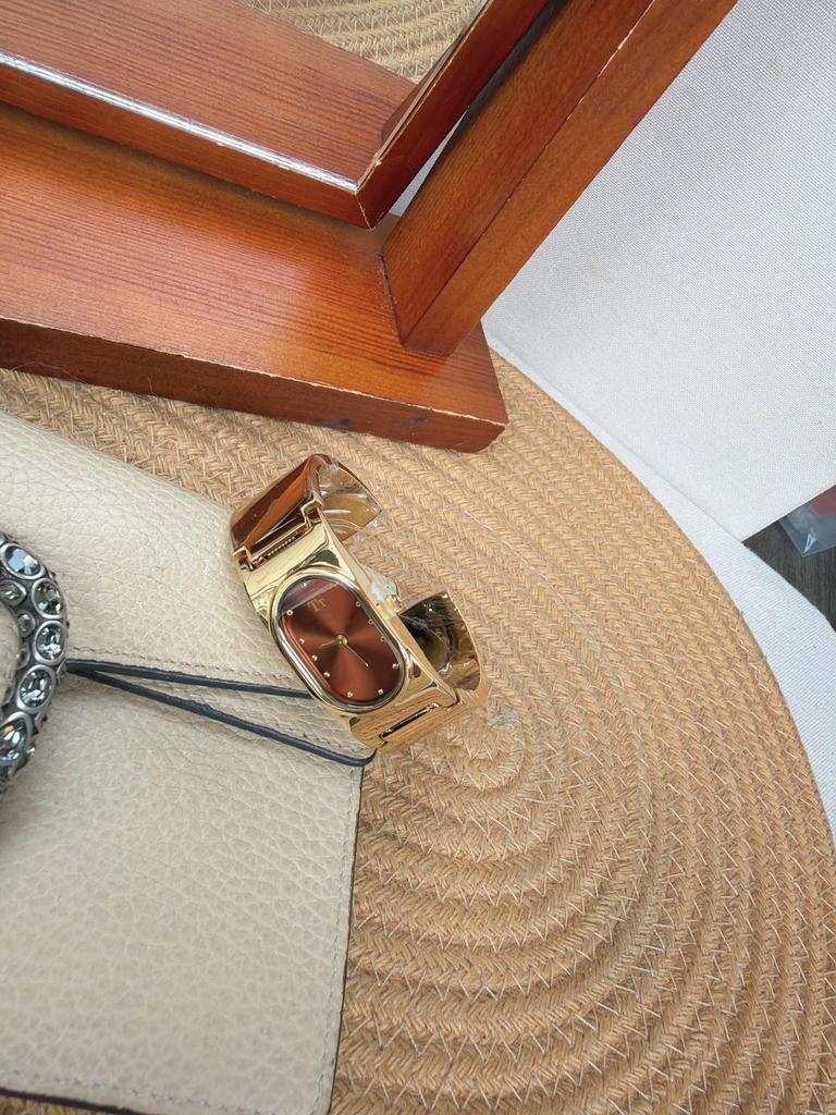 Medieval Bracelet-Shaped Watch Trend Niche Women Trend High-Value Waterproof Watch