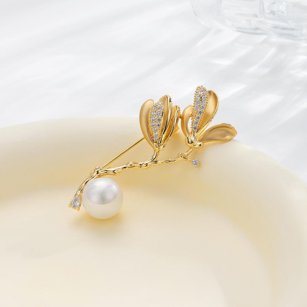 Senior Brooches Flower Leaf Brooch Pins for Women Suit Pendant  Fashion Brooches Jewelry