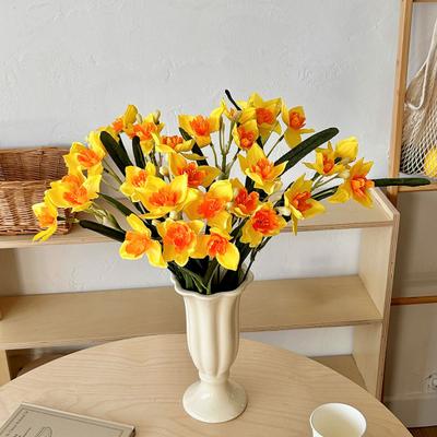 Artificial Flowers Realistic Daffodils for Home Decor Nordic Style Long-Lasting No Water Needed Flexible Stems Safe Floral Arrangement