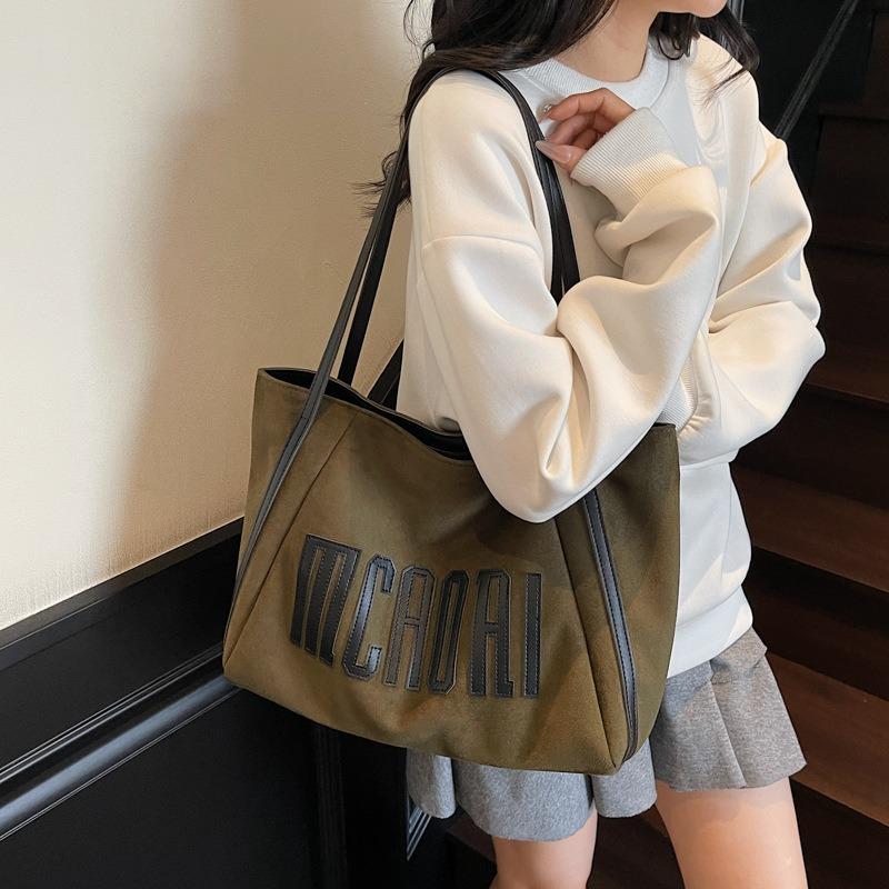Popular large-capacity bag women's new retro shoulder bag casual versatile commuter texture tote bag