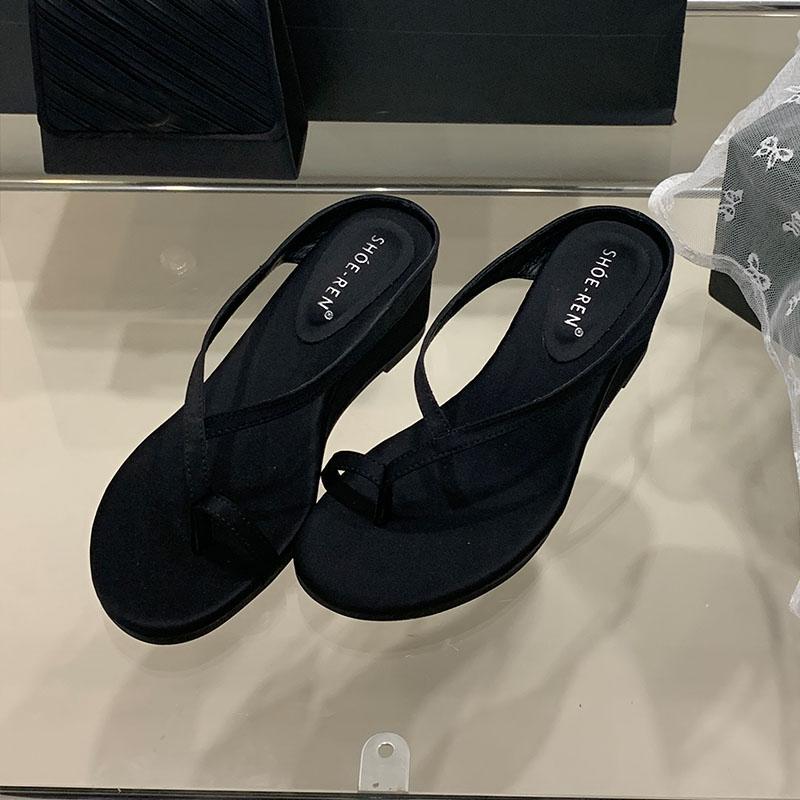 

Fashion 2025 New Women Wedges Sandals Slippers Shoes Female Flip flops Footwear Fashion Round Toe Ladies Heeled Slippers Shoes 35 чёрный