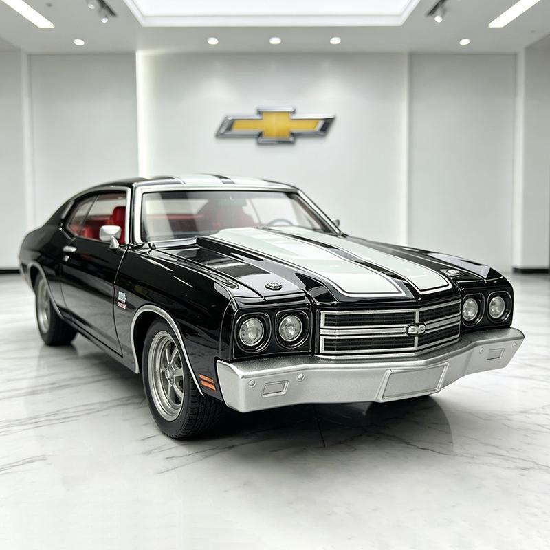 NEW 1:24 Chevrolet Chevelle 454 1970 Alloy Racing Car Model Sound and Light Pull Back Children's Toy Collectibles Birthday gift