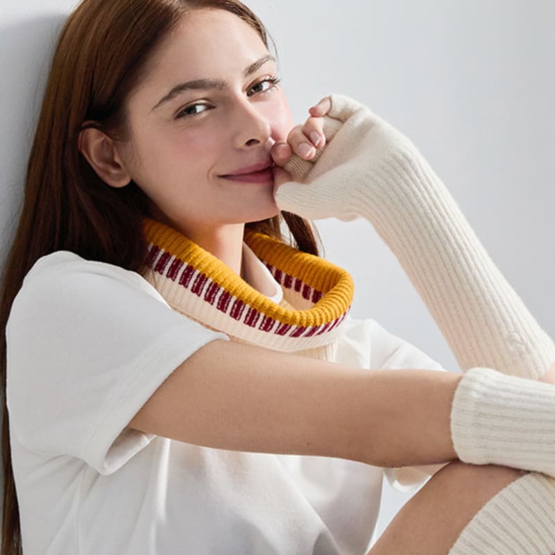 Nitina Wool Knit Hand Warmer IV