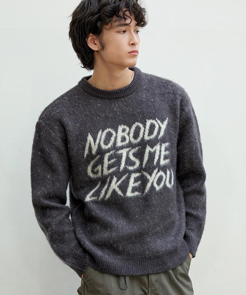 Nod You Brushed Lettering Jacquard Round Hairy Knit [Charcoal] M
