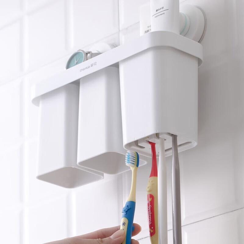 Camellia Simple Wall-Mounted Toothbrush Holder