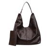 Large Capacity Tote Bag Women's 2026 Spring New Fashion Retro Sense Light Luxury Shoulder Armpit Bag