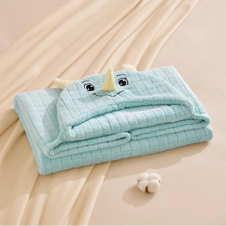 Weiches Babybadetuch Unisex Cartoon Kapuzenhandtuch Kinder Bademantel Saugfähig Warm Duschumhang Neugeborenen Decke