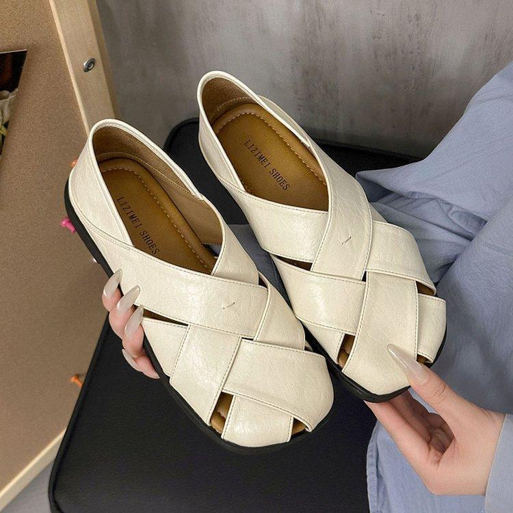 Leather Square Head Sandals Women's 2025 Summer New Hollow Retro Woven Fashion Versatile Two Wear Platform Roman Shoes