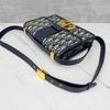 [Pre-Owned] 30 Montaigne Oblique Embroidered Monogram Flap Adjustable Shoulder Strap Montaigne Box Bag Leather Details Large - Excellent #MTXZH9