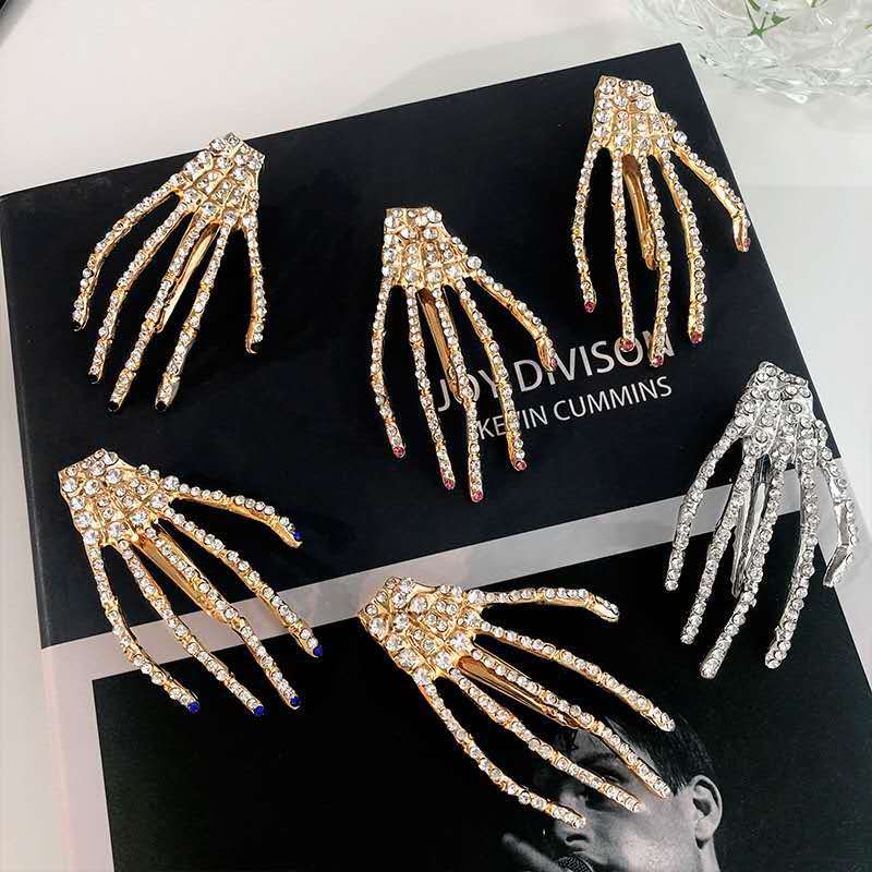 Korean Fashion Claws Funny Hairpin Skull Palm Hairpin Rhinestone Hair Accessories Duckbill Bangs Clip Halloween Headdress